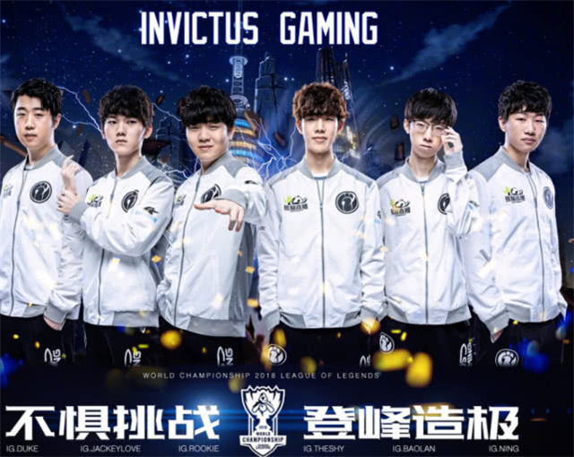 台上展示他 台上展示他