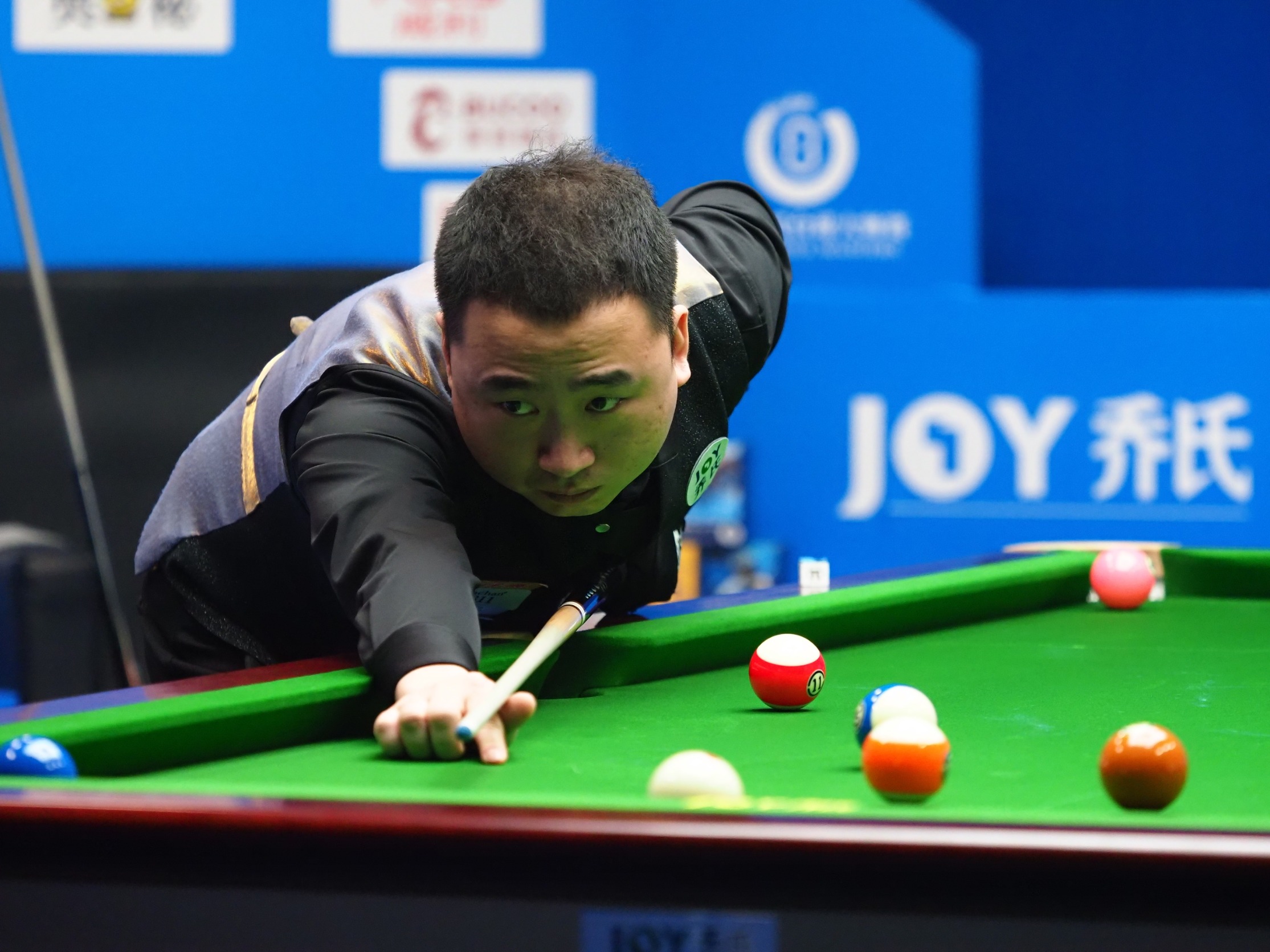 立下赫赫战 立下赫赫战