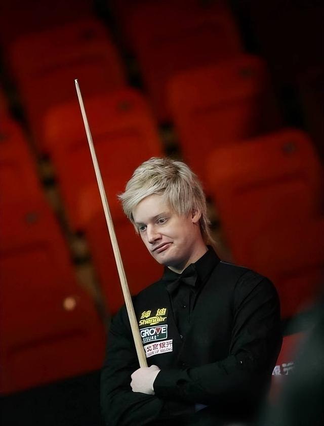 力爵士续约 力爵士续约